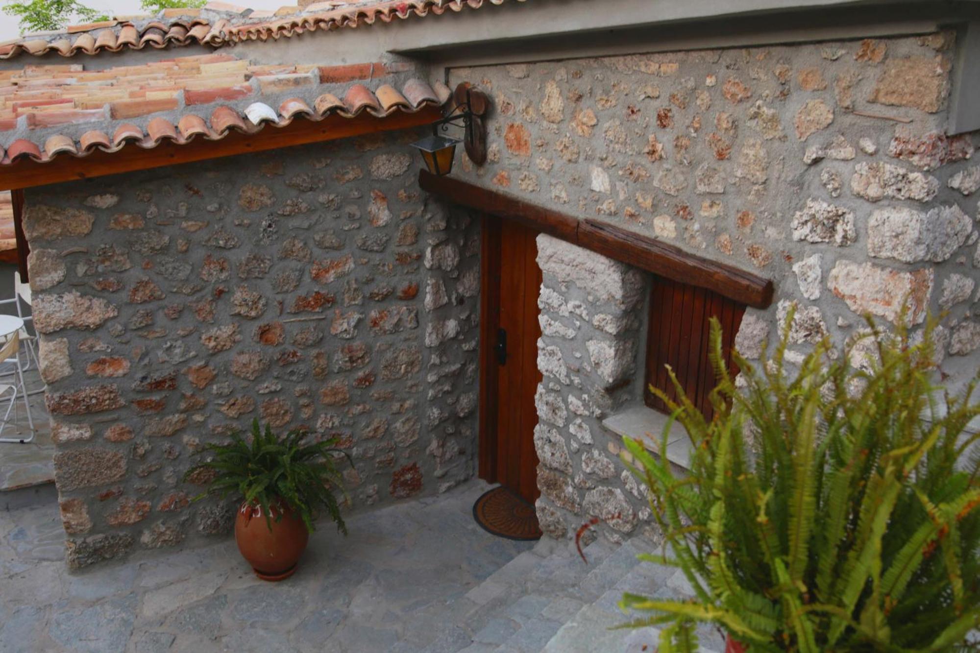 Fteri Stone House In Platanos, Akrata Apartman Kültér fotó