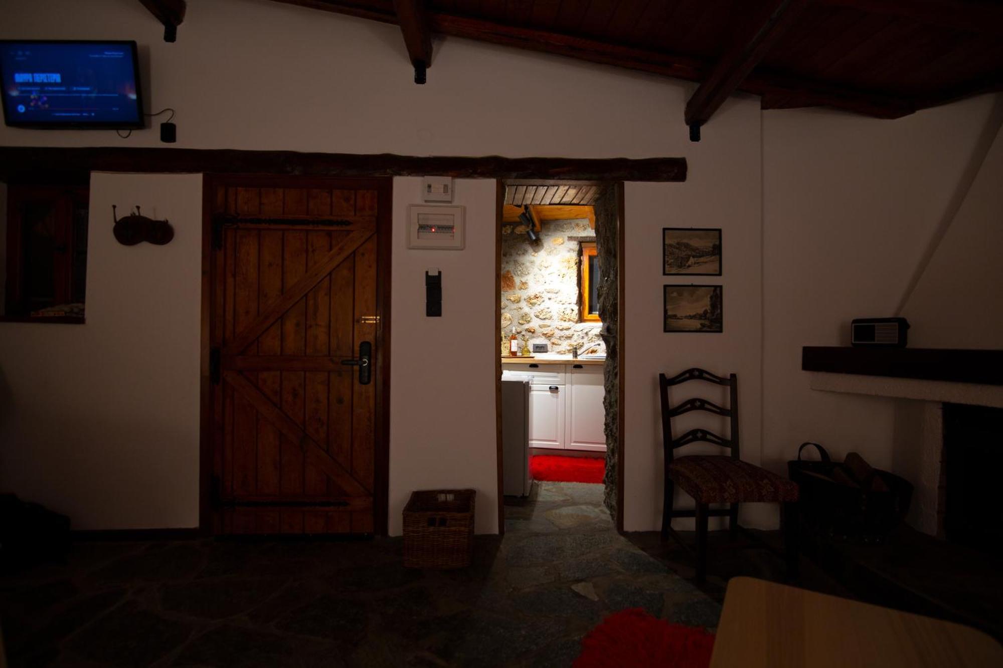 Fteri Stone House In Platanos, Akrata Apartman Kültér fotó