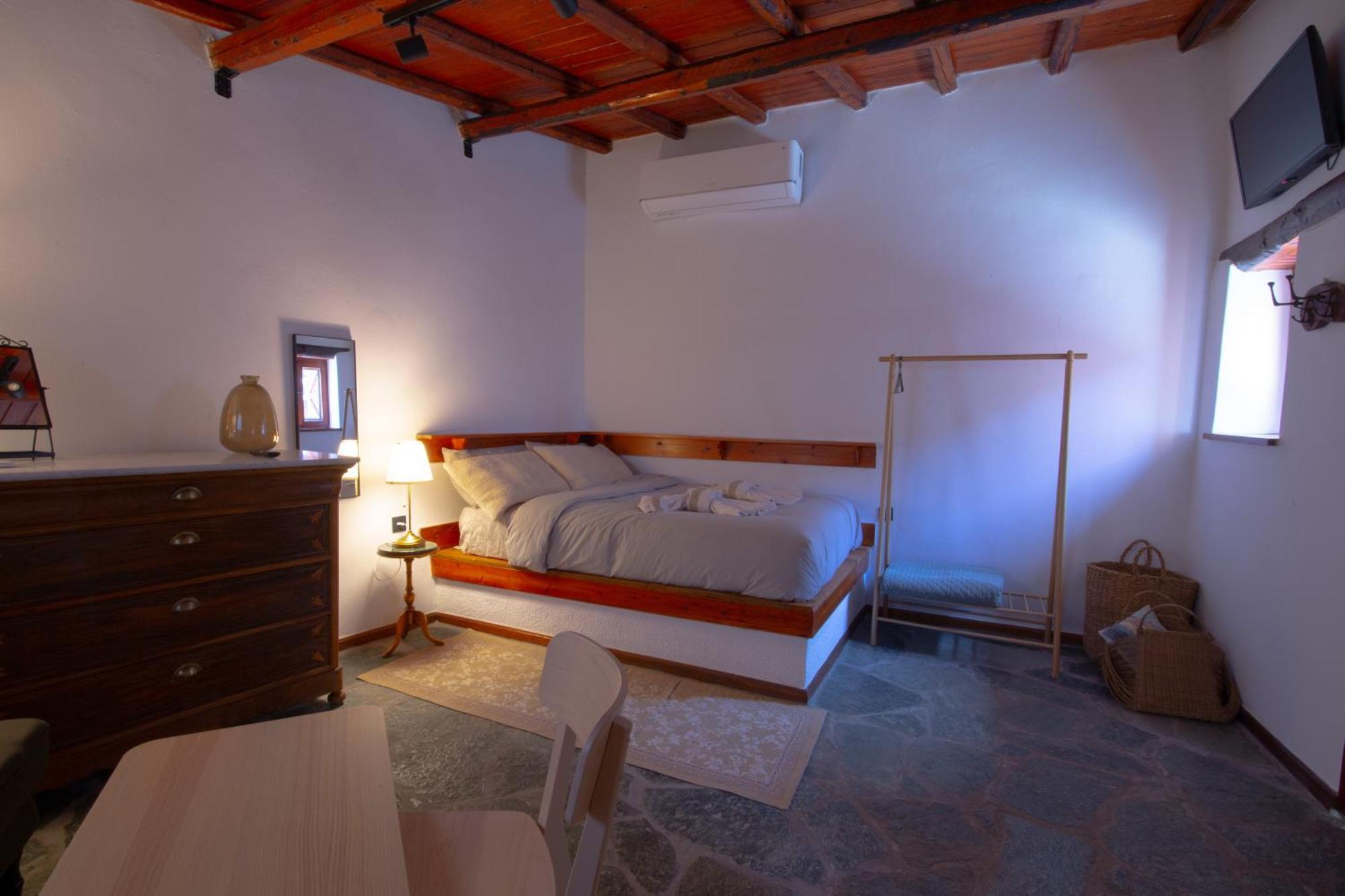 Fteri Stone House In Platanos, Akrata Apartman Kültér fotó